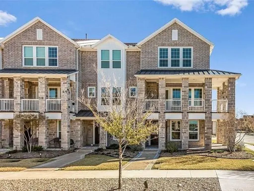 3700 Pelican Rest Way, Arlington