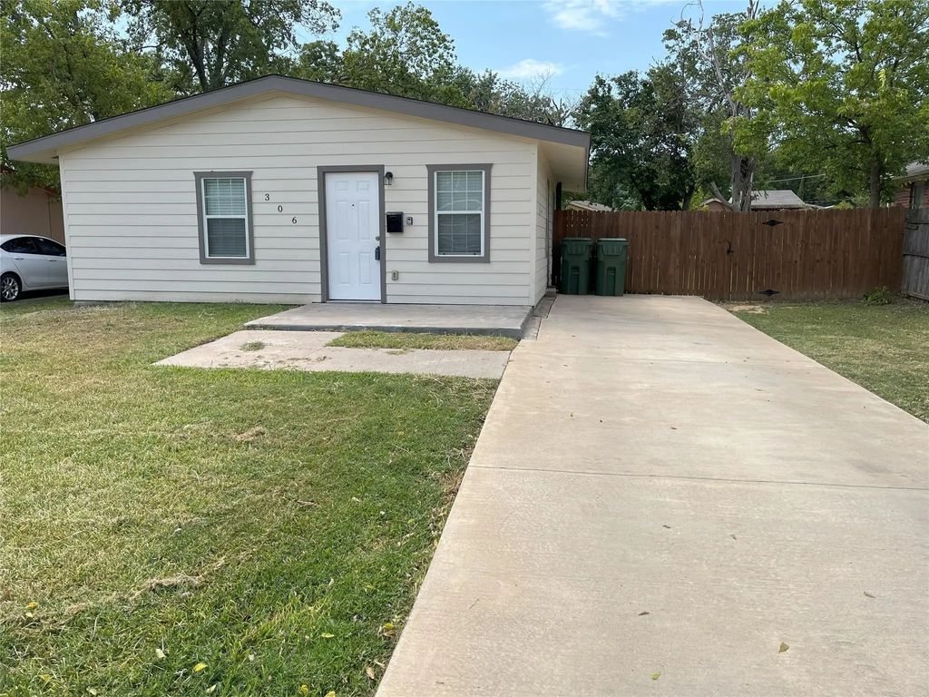 306 Alto Drive, Garland