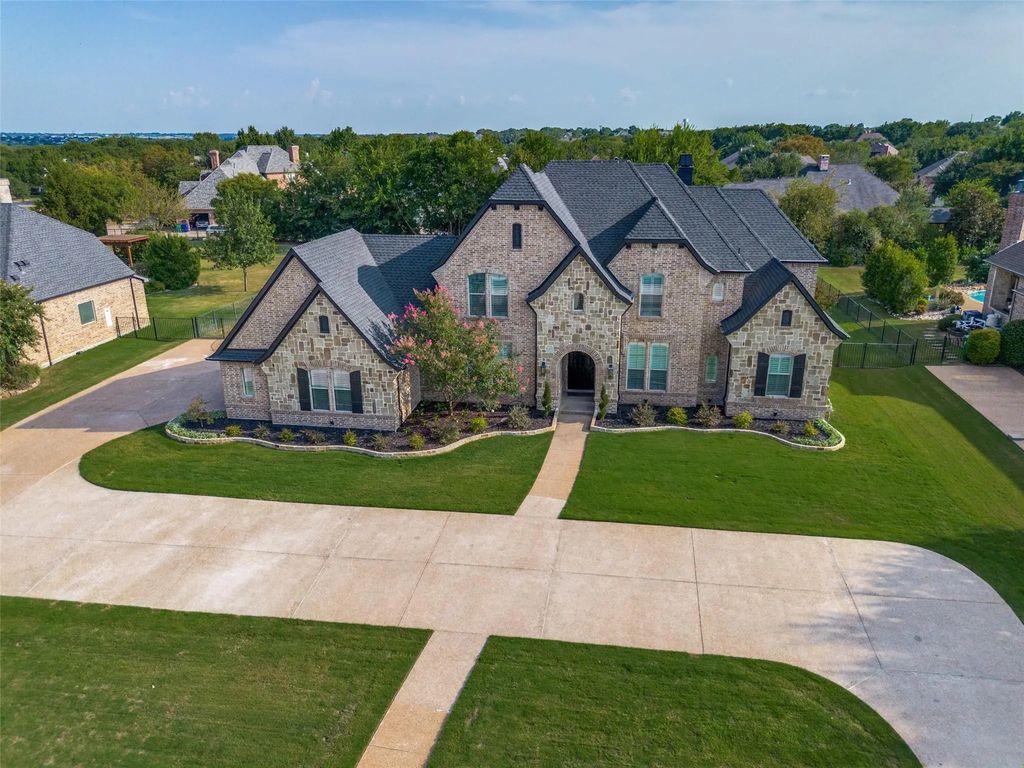 516 Heathland Crossing, Heath