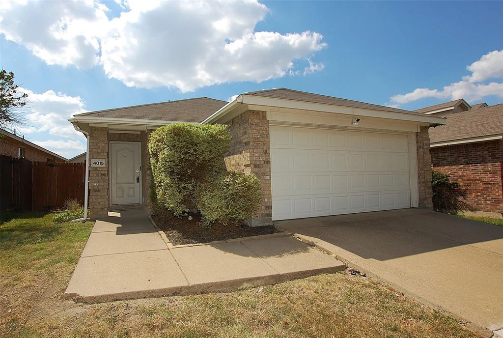 4015 Freedom Street, Forney
