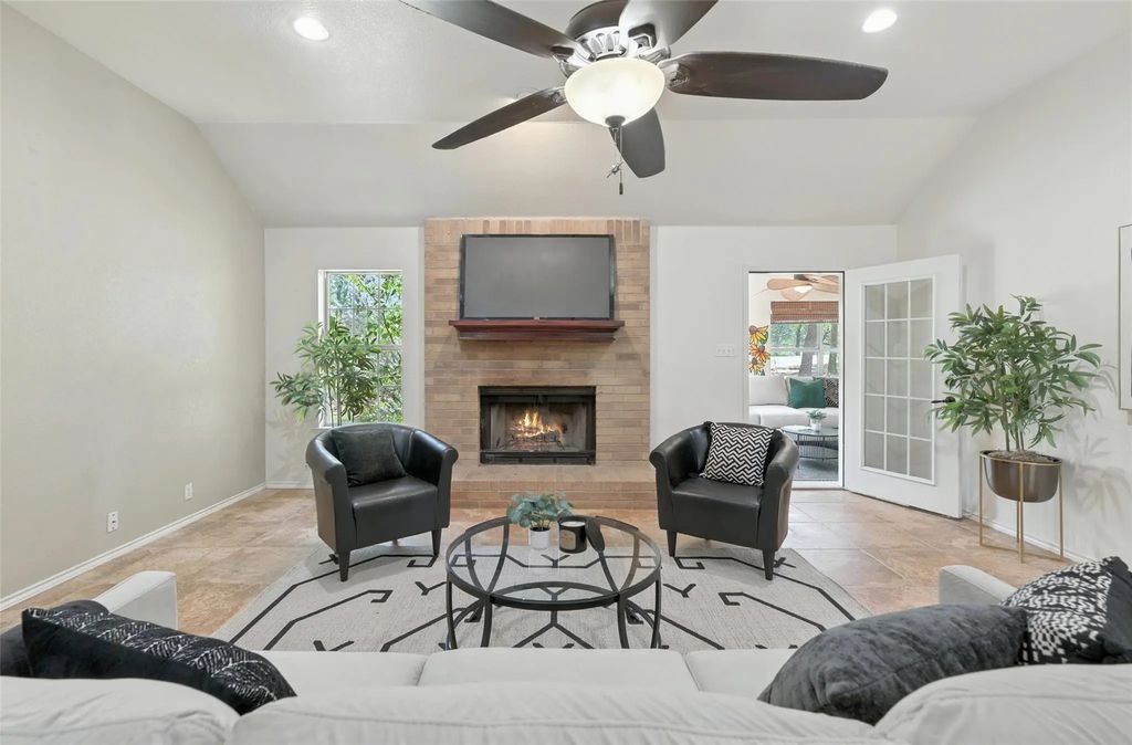 229 Joy Trail, Paradise