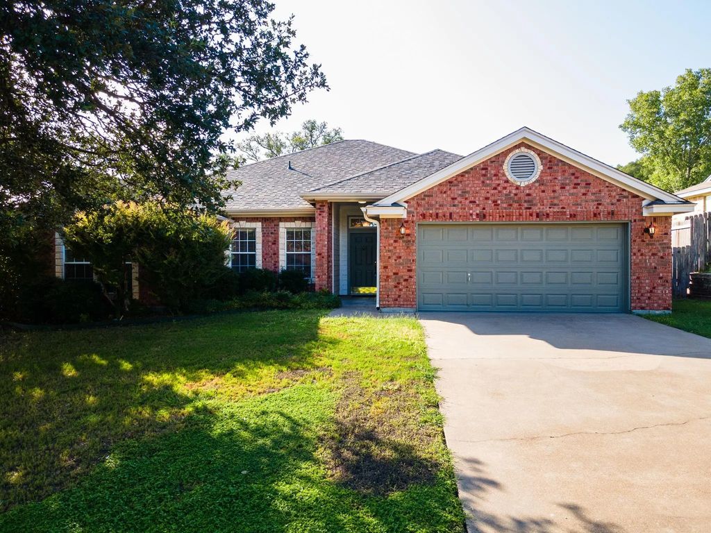 2403 Indian Camp Trail, Copperas Cove