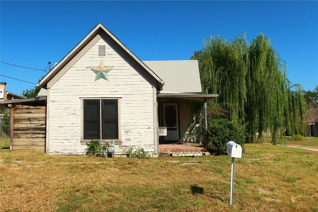 204 Taylor Street, Bowie