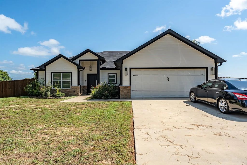 12960 County Road 46, Tyler