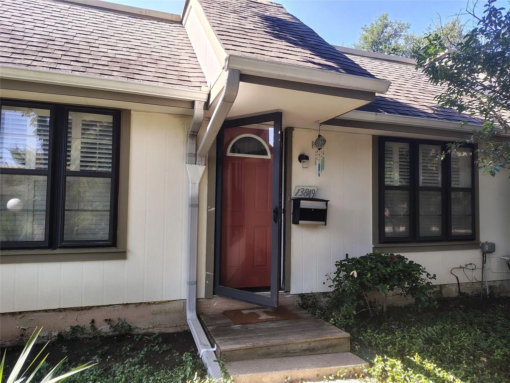 13849 Leinsper Green Street, Dallas