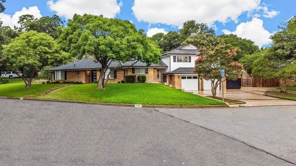 5155 Briarwood Lane, Fort Worth