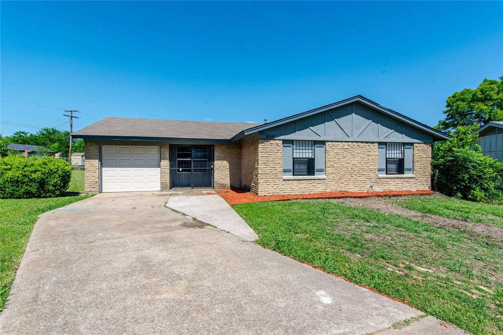 6516 Gentle River Drive, Dallas