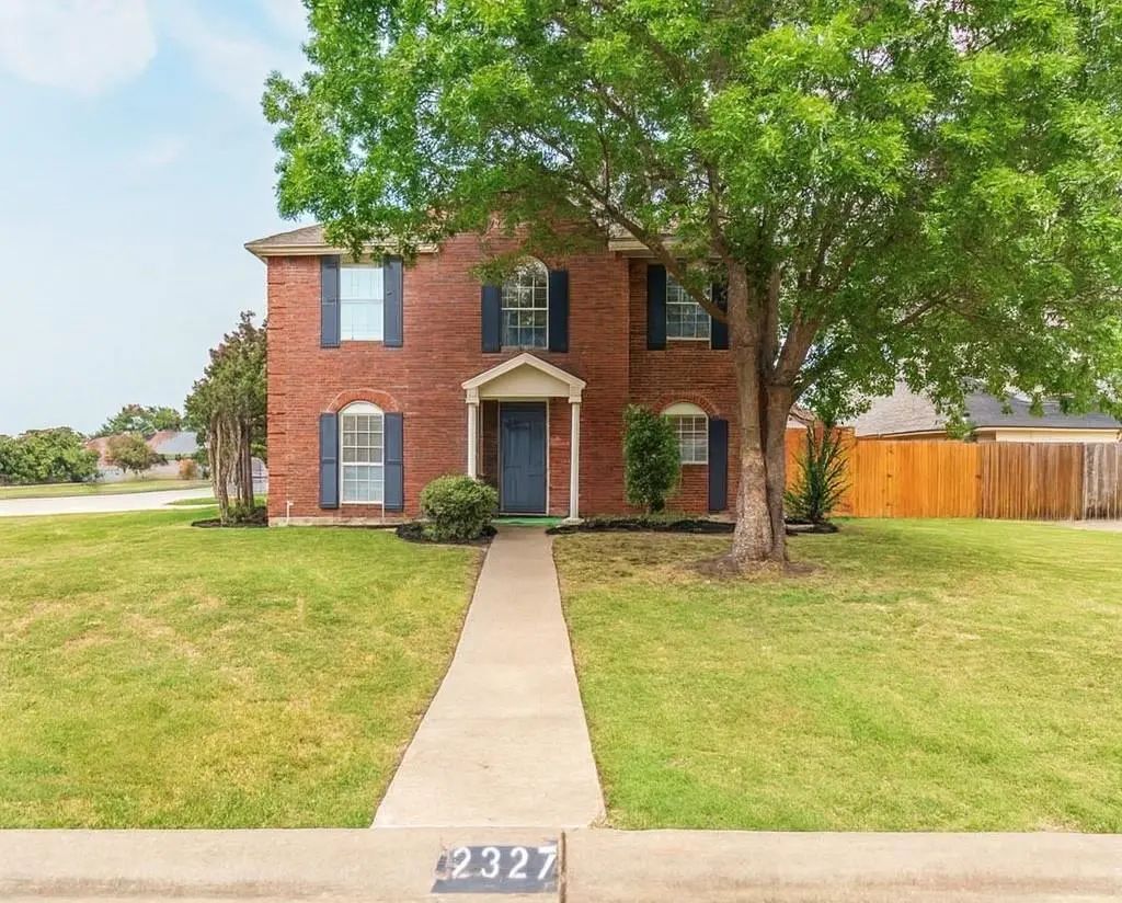 2327 Shirebrook Court, Grand Prairie