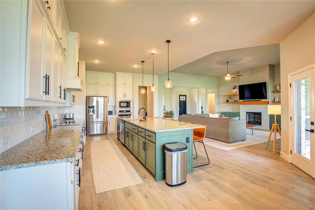 6617 Thames Drive, Mesquite