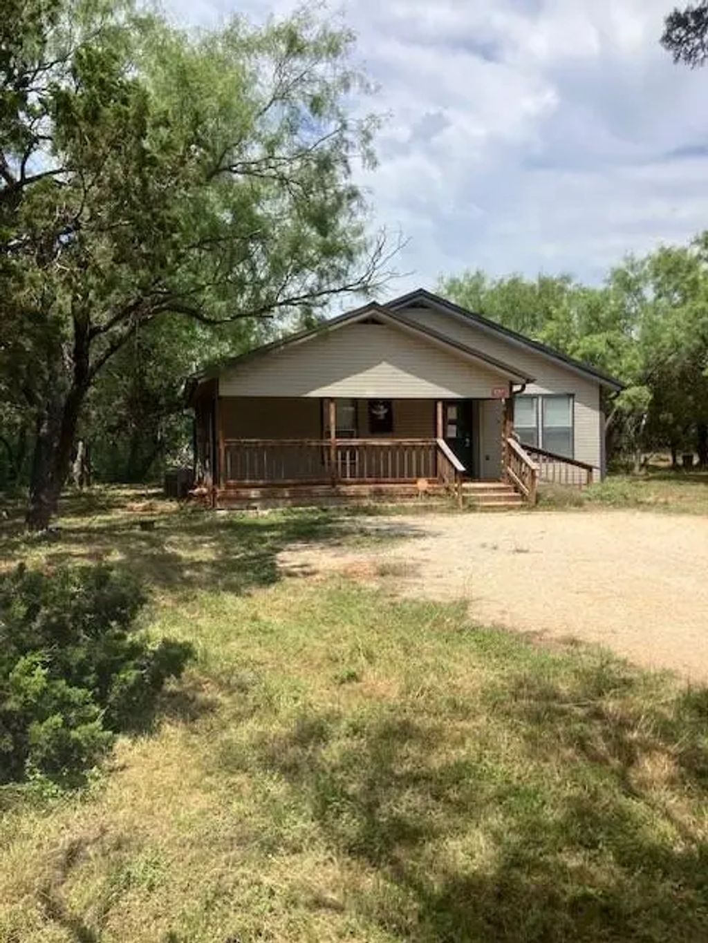 118 Rick Road, Buffalo Gap
