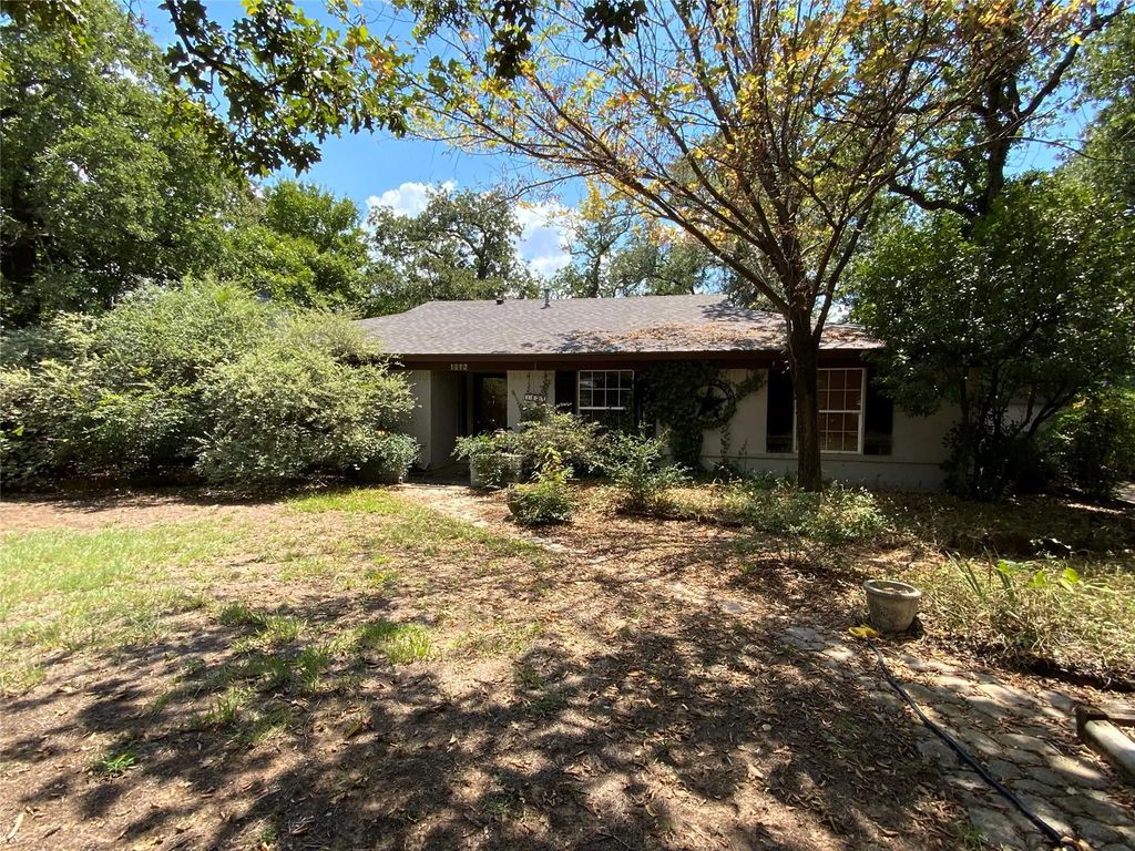 1832 Johnson Road, Keller