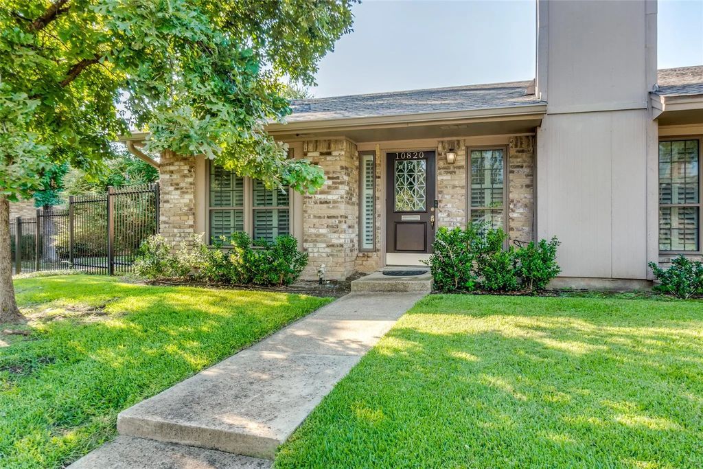 10820 Pagewood Drive, Dallas