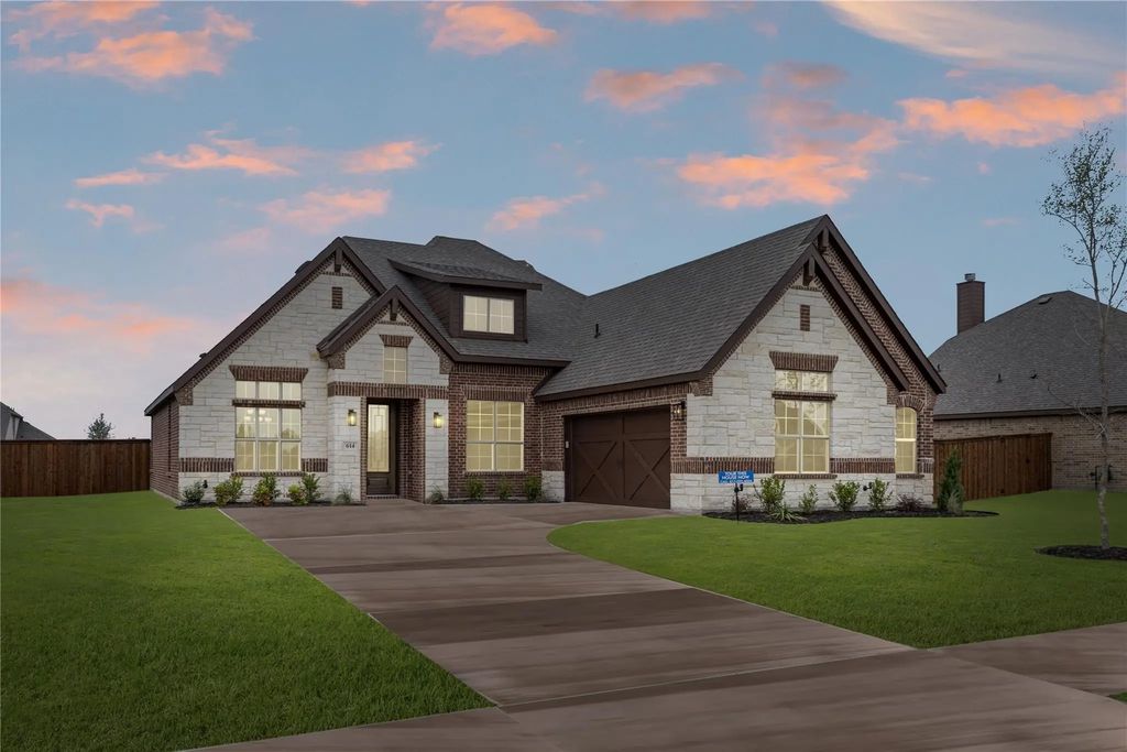 614 Tenor Drive, Forney