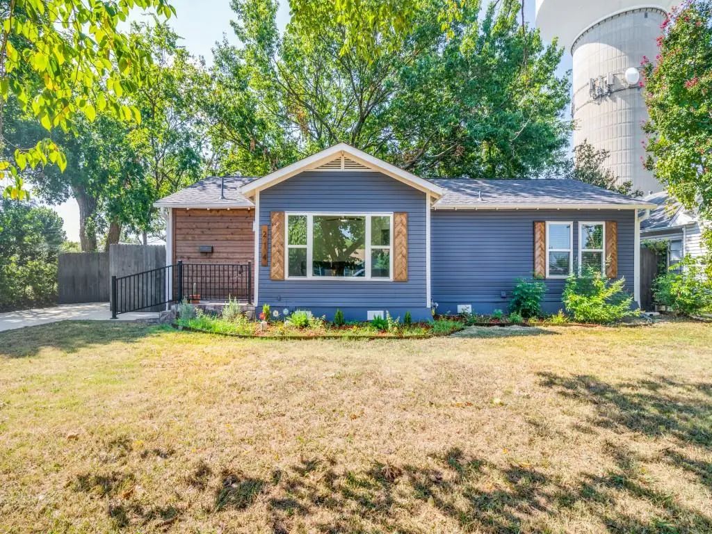 214 Franklin Avenue, McKinney