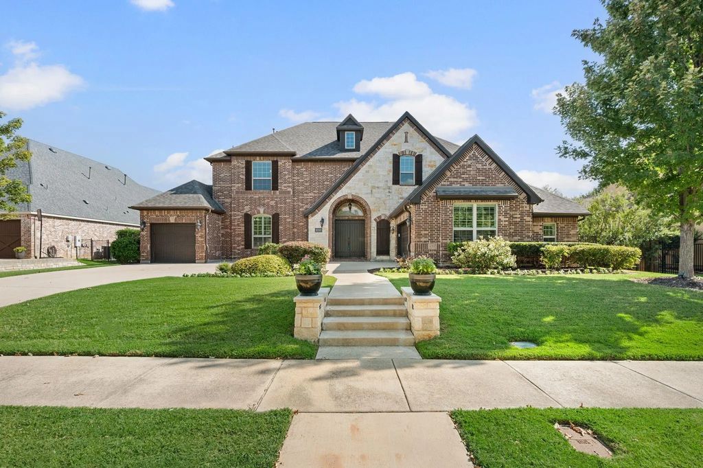 1813 Grosvenor Green, Colleyville