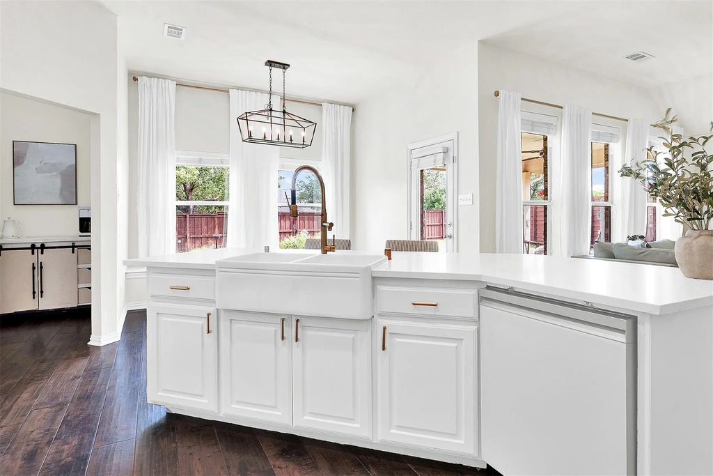 3079 Lakefield Drive, Little Elm