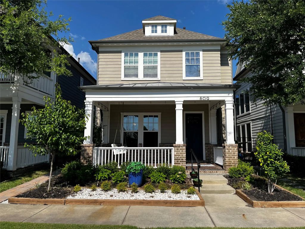 809 Cameron Court, Coppell