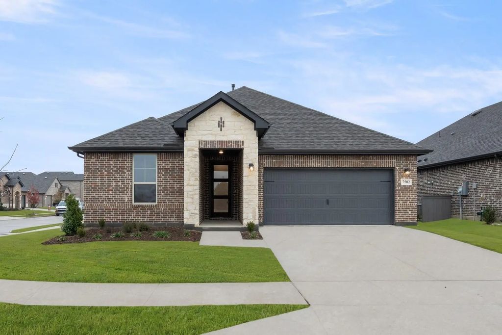7502 Prairie Holly Lane, Midlothian