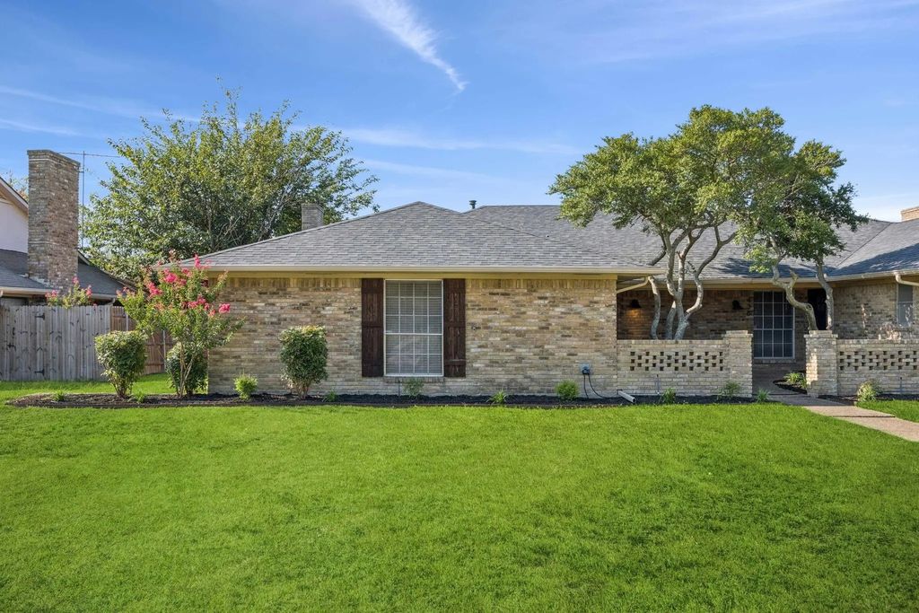 436 Tiffany Trail 438, Richardson