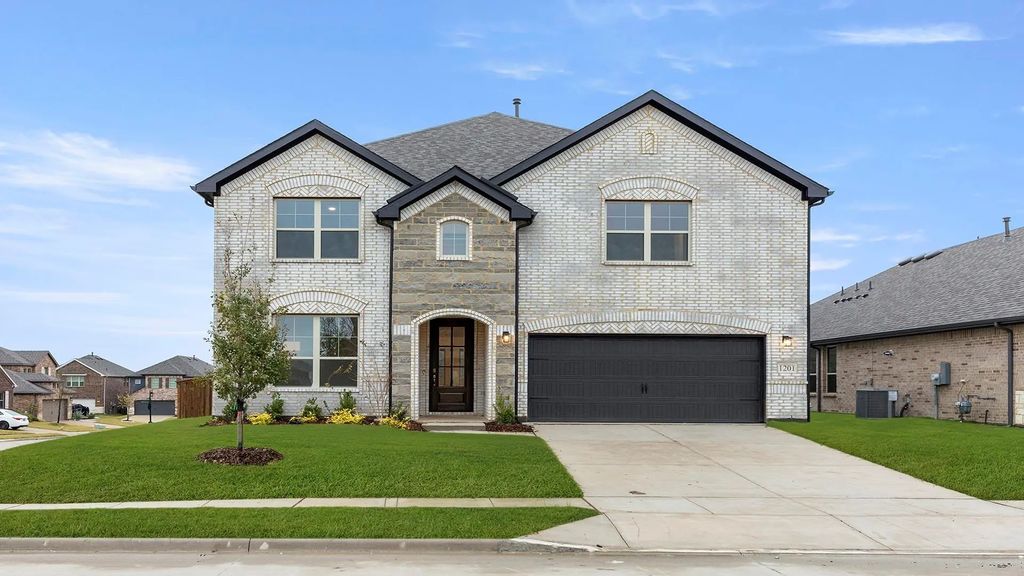 1201 Cider Mill Lane, Forney