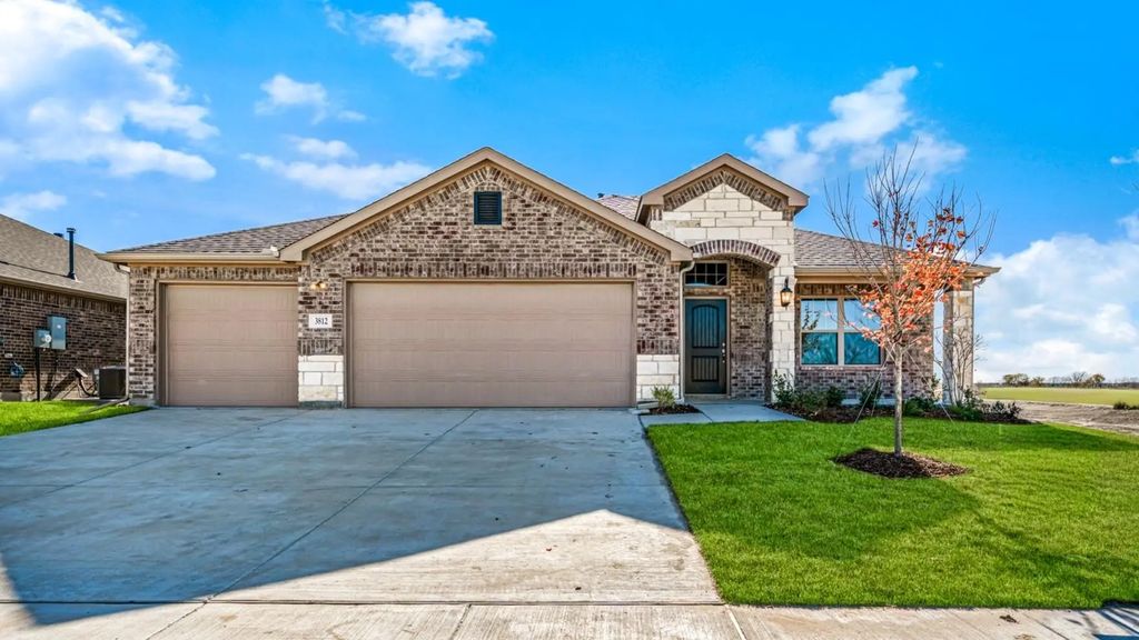 3812 Arrowchop Drive, Caddo Mills