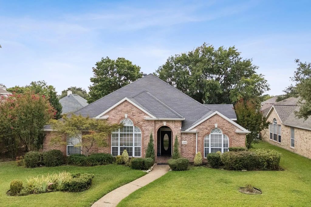 3208 Grenada Drive, Plano