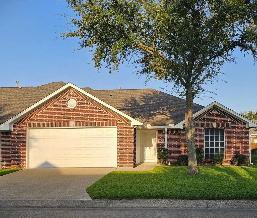 1521 Rice Road Z104, Tyler