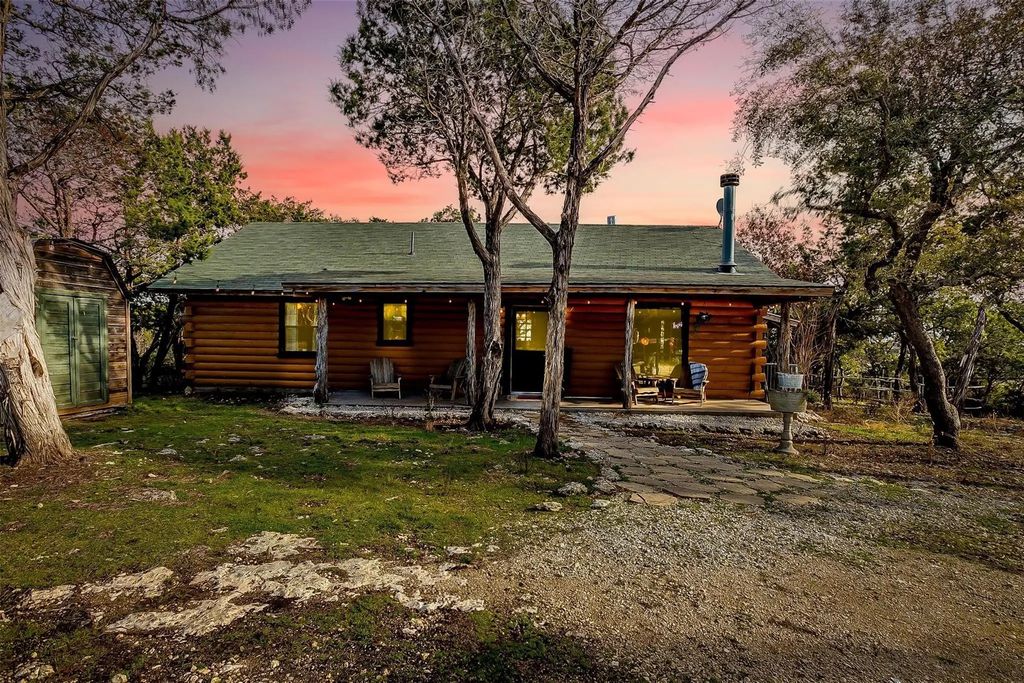 1348 County Road 2013, Glen Rose