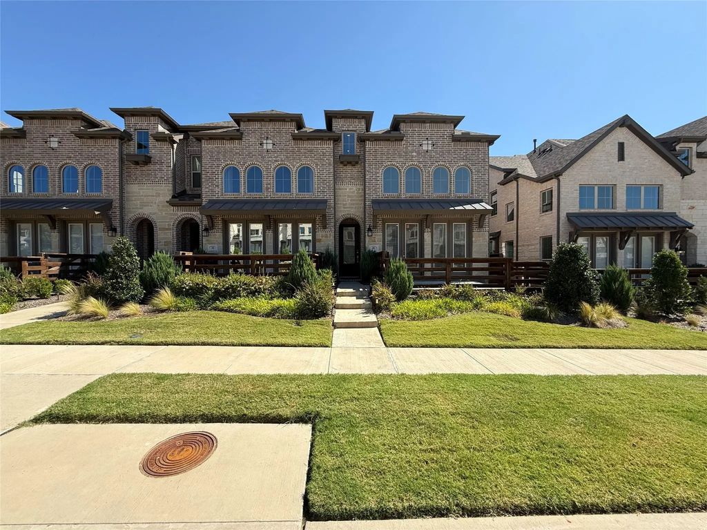 401 Blue Creek Cove, McKinney