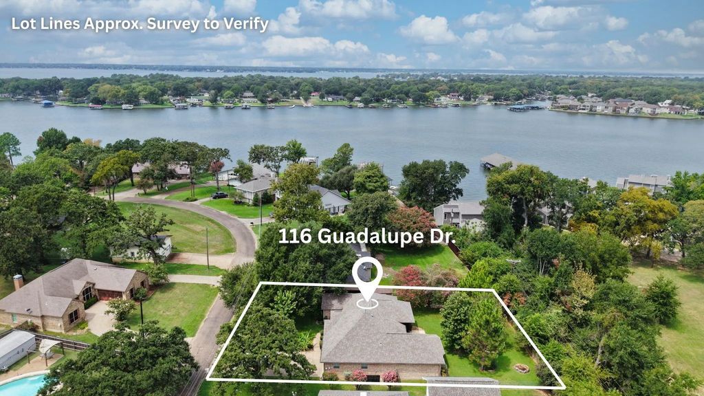 116 Guadalupe Drive, Gun Barrel City