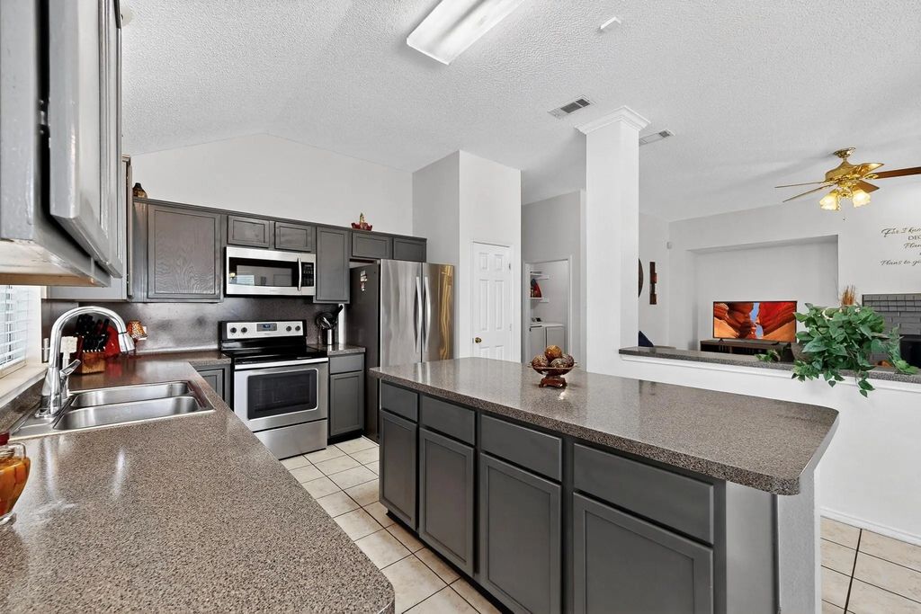 2919 Beau Drive, Mesquite