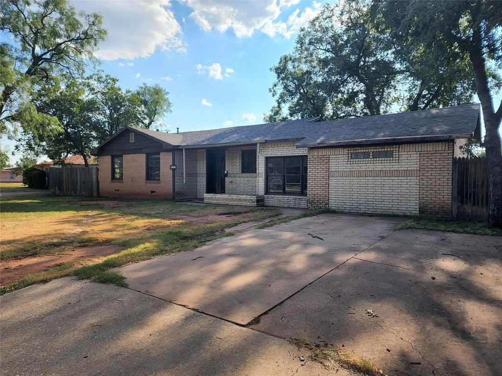 342 S Leggett Drive, Abilene