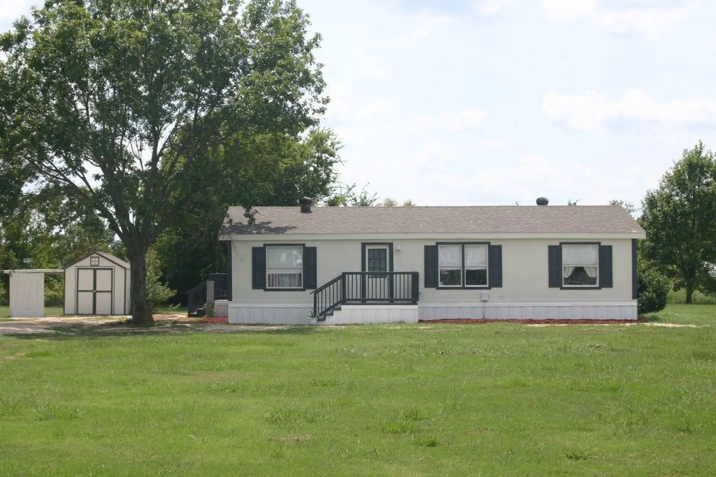 1106 Music Row, Talty