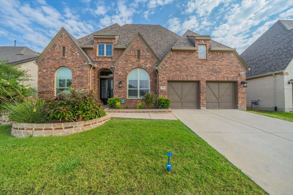 901 Longbranch Way, Little Elm