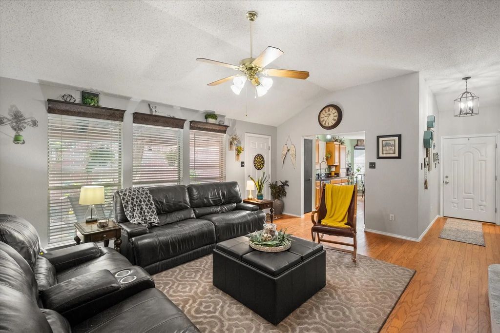 5505 Onyx Court, Arlington