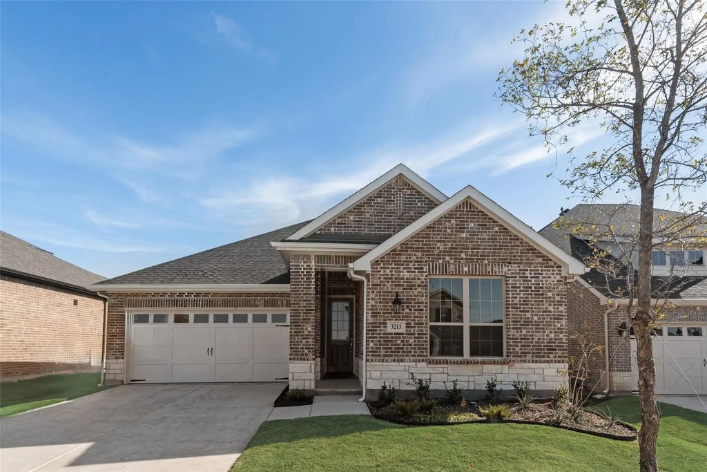 3213 Riverlawn Drive, Anna