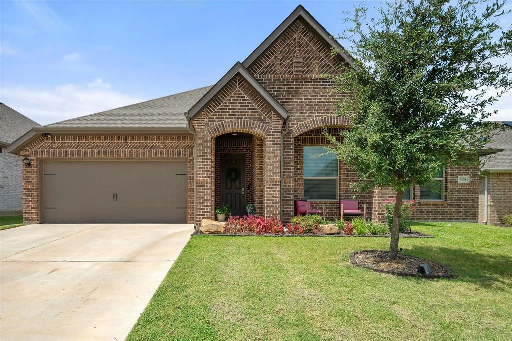1308 Tucker Lane, Kennedale