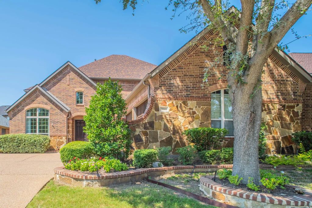 3060 Nadar, Grand Prairie