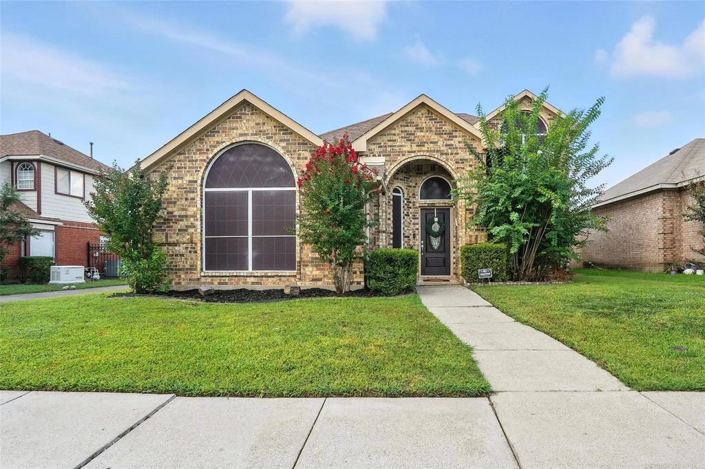 3205 Cool Springs Circle, Mesquite