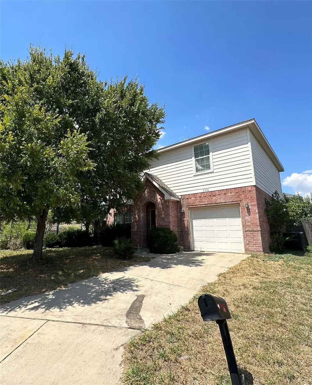 5316 Joshua Court, Sansom Park