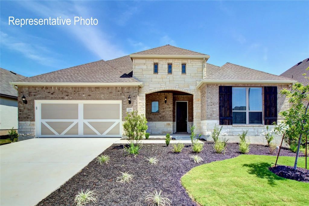 529 Carriage Hill Road, Midlothian