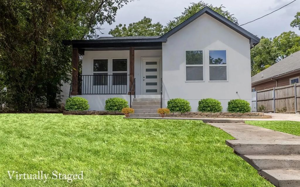1411 E Waco Avenue, Dallas