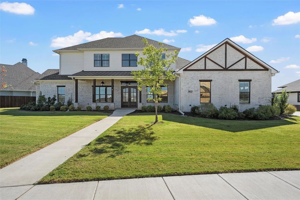 900 Glorietta Drive, McGregor