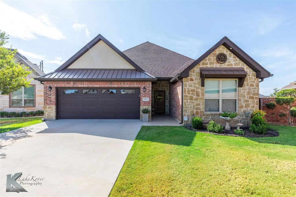 2317 Ians Court, Abilene