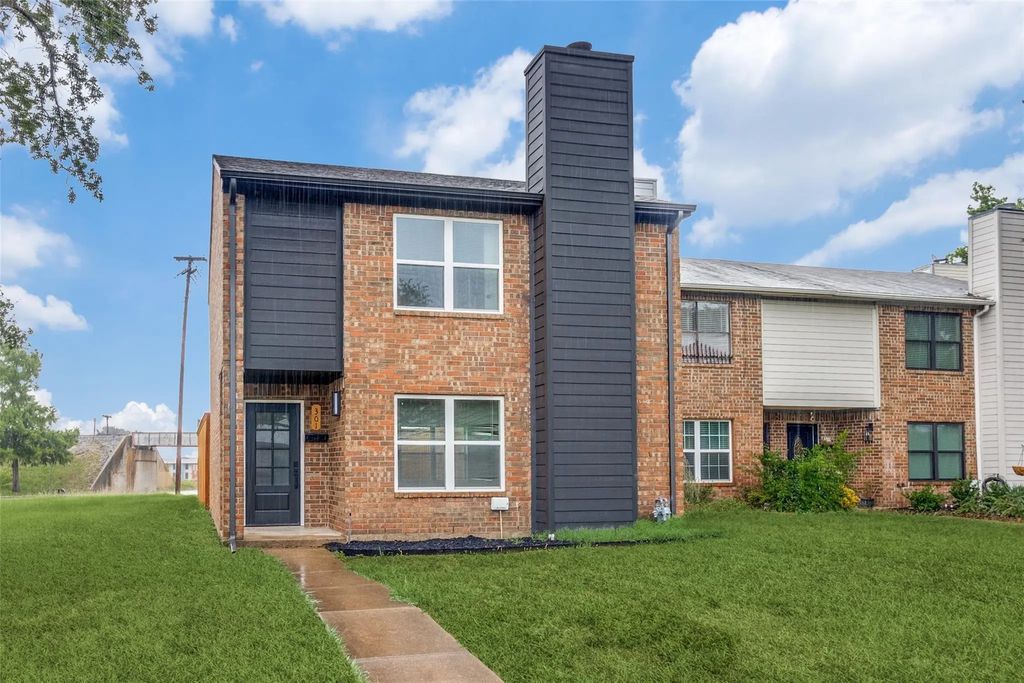 301 Towne House Lane, Richardson