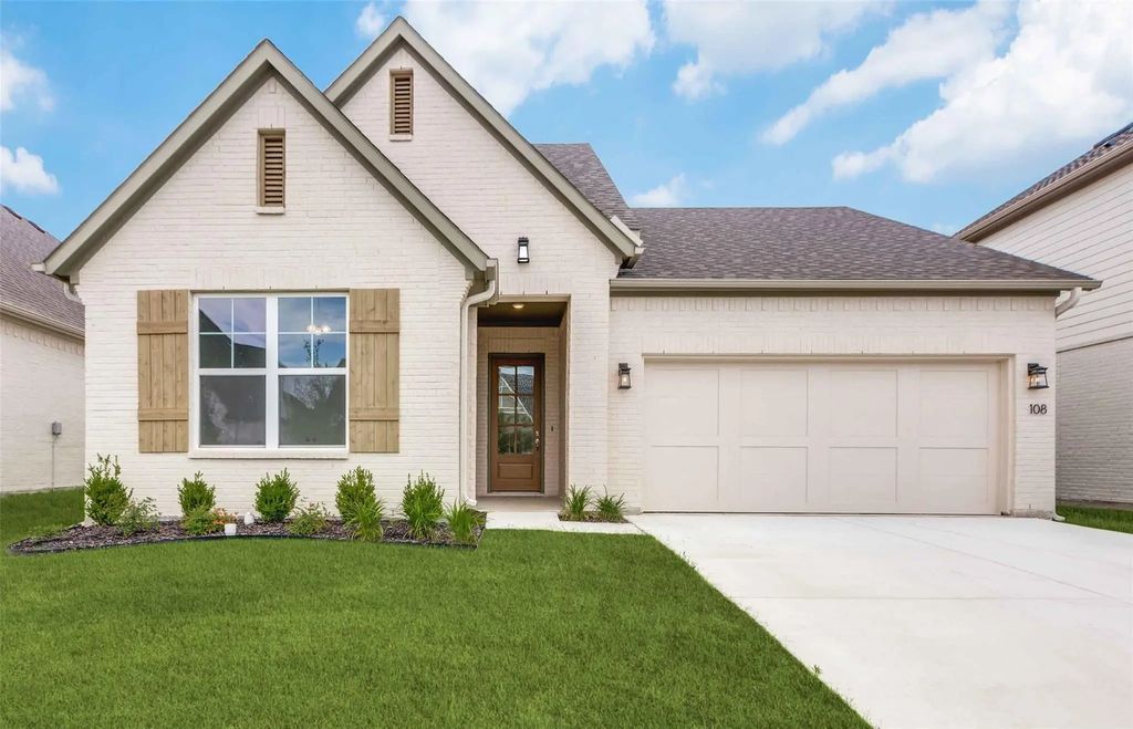 108 W Observation Drive, Aledo