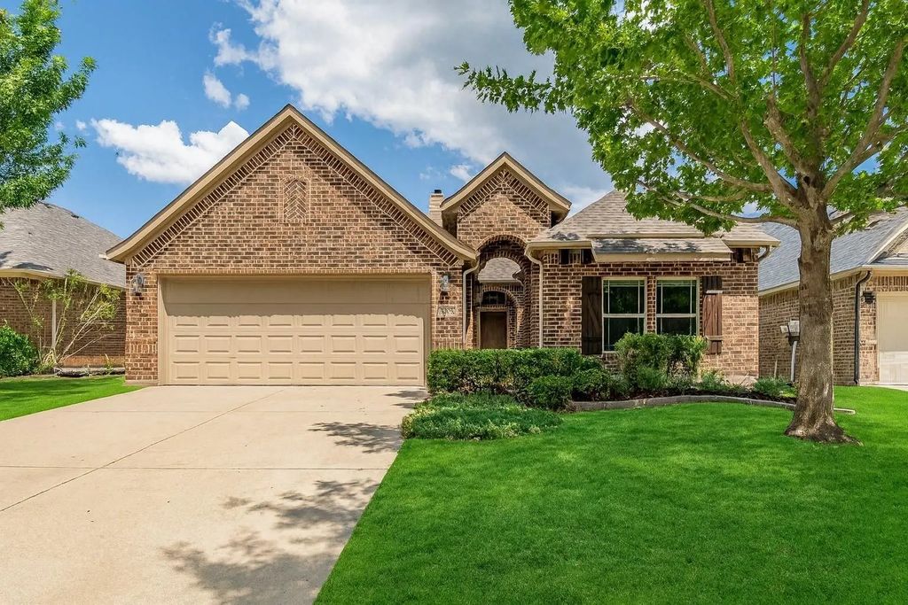 5205 Agave Way, Fort Worth