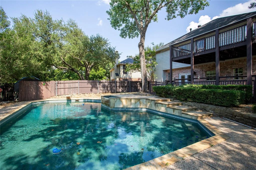 2052 Brookville Lane, Flower Mound