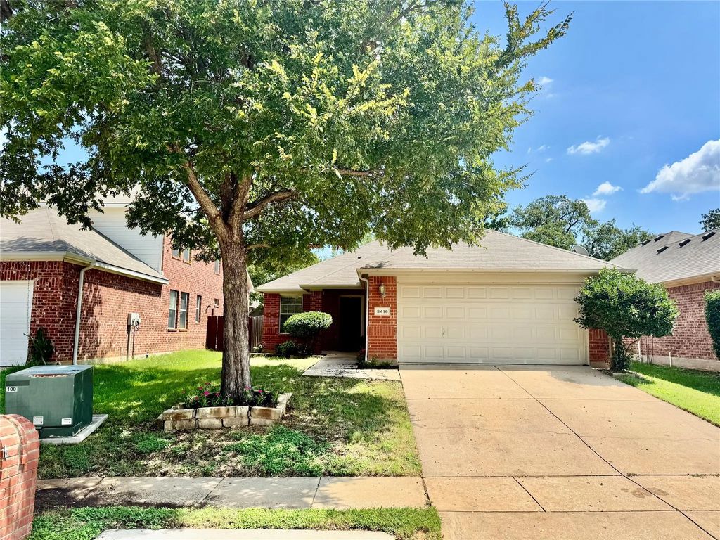 3416 Versante Drive, Bedford