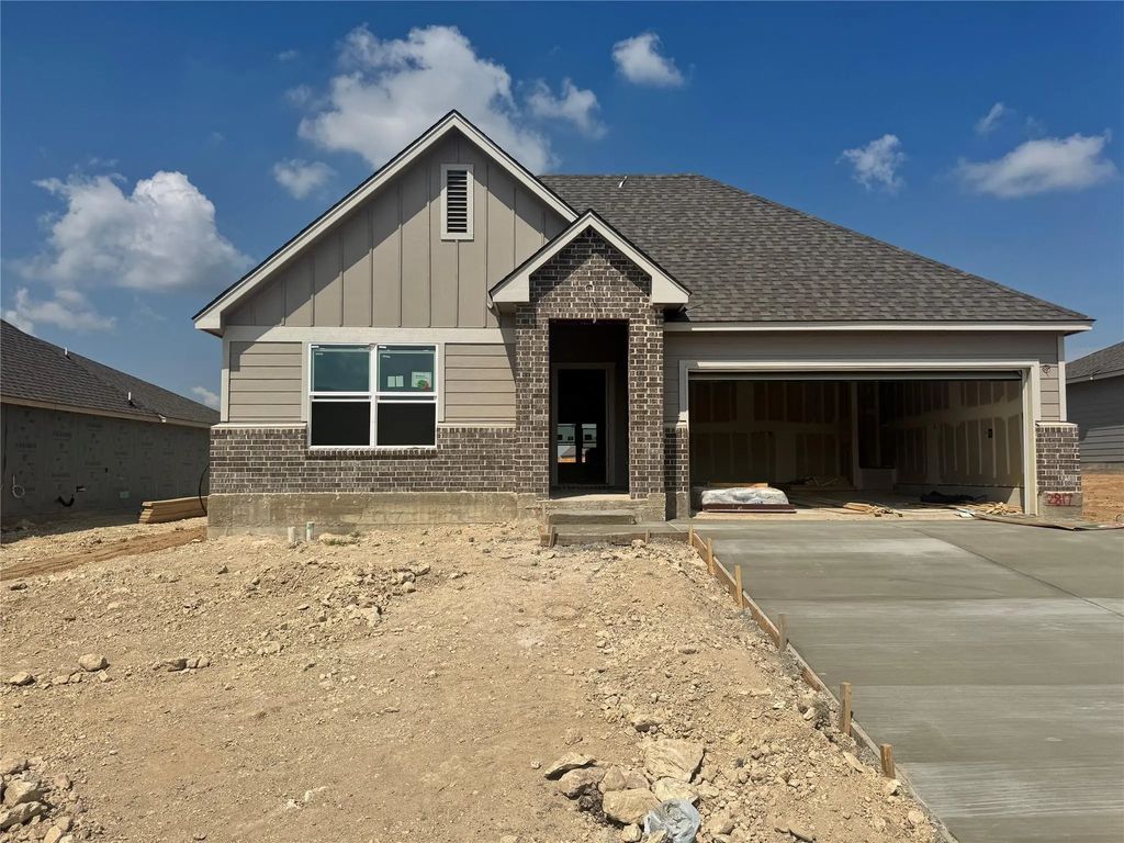 2817 Taddy Road, Lorena